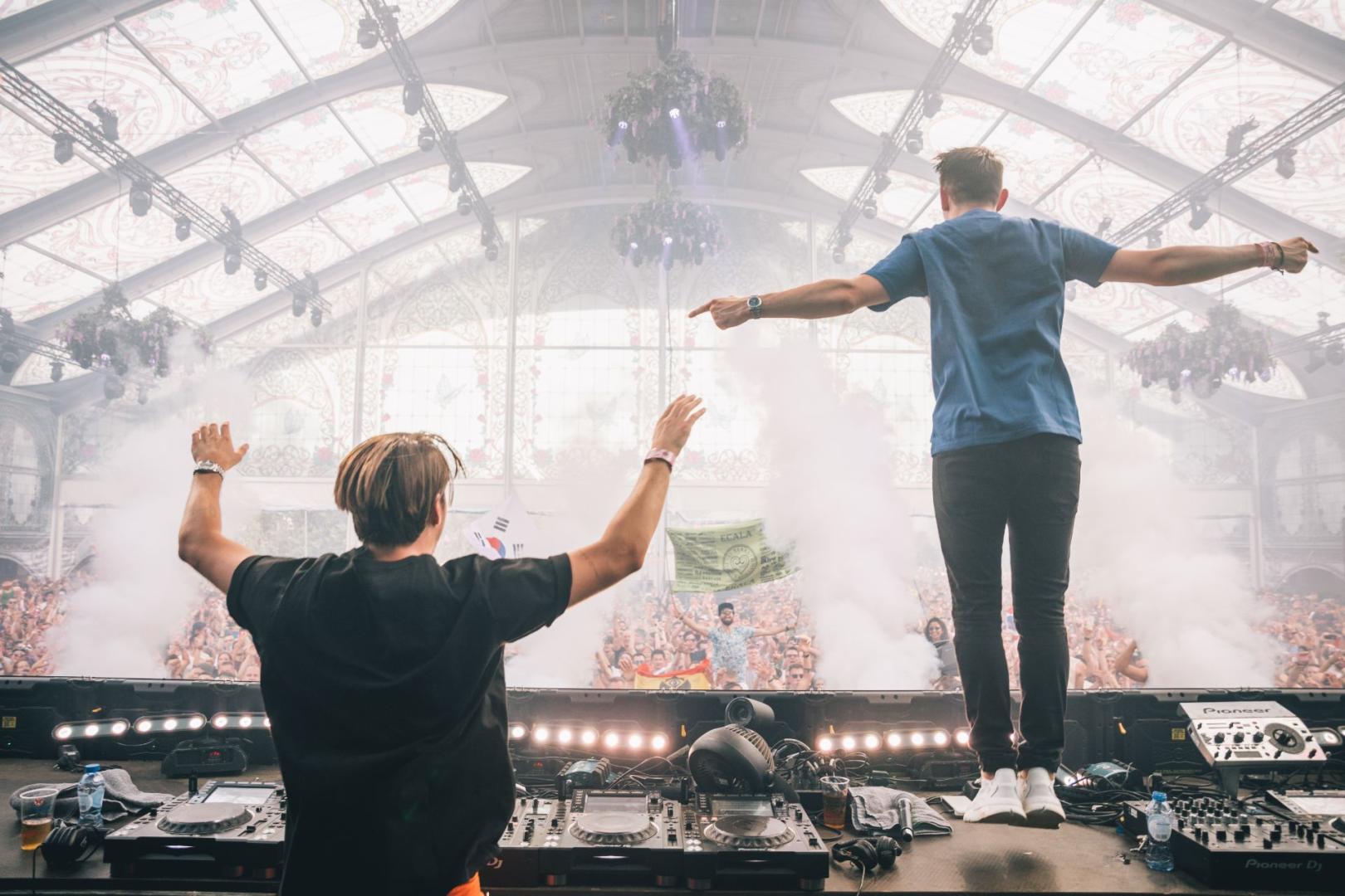 SEXY BY NATURE X TOMORROWLAND