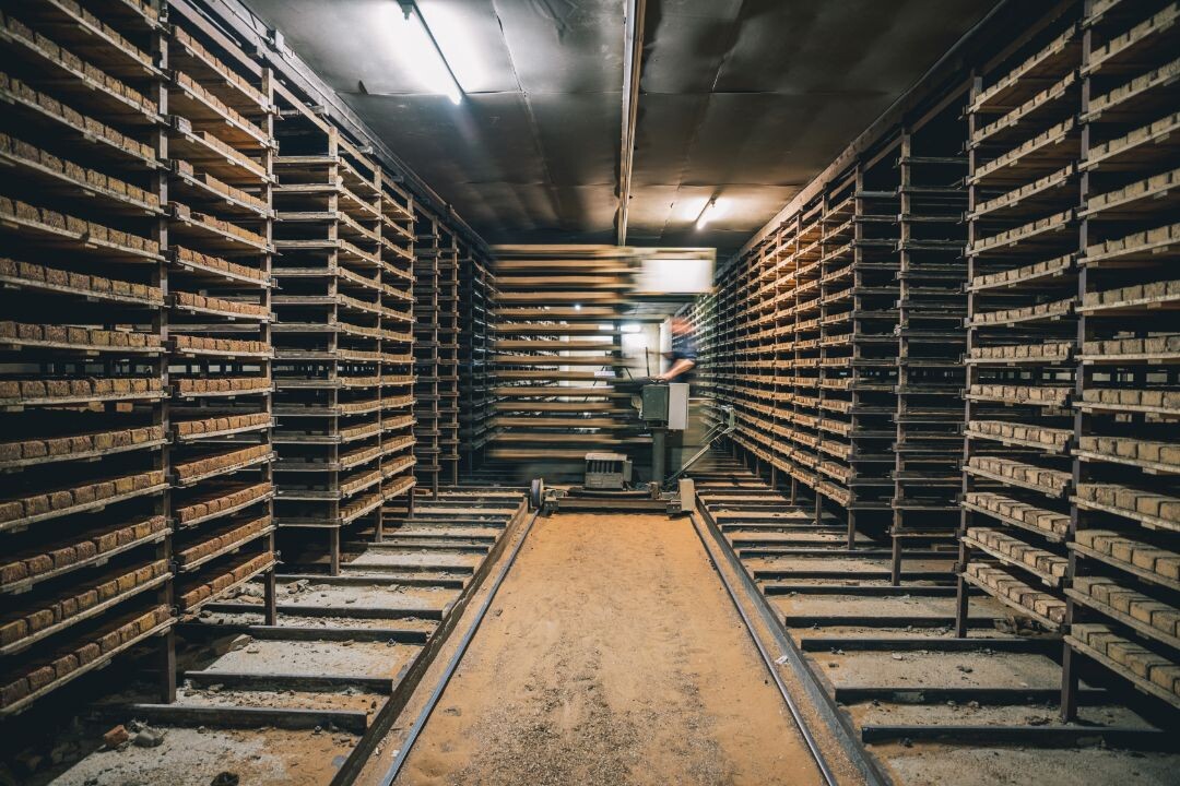 VOGELENSAGNH A BRICK STORY