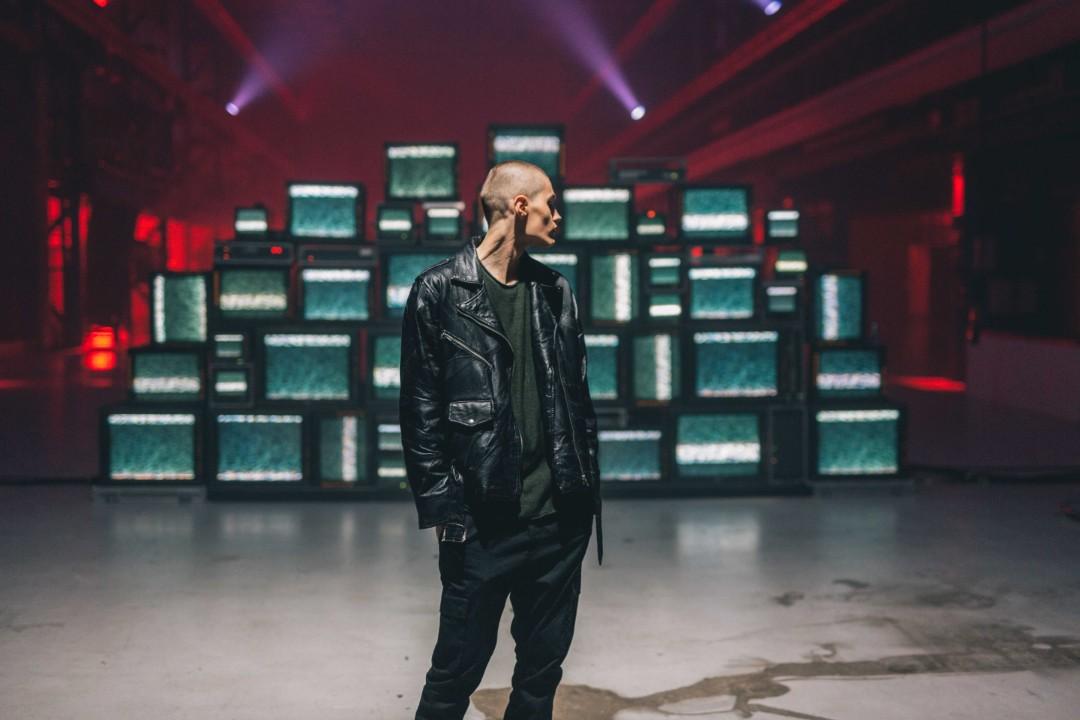 MARTIN GARRIX ALBUM COVER